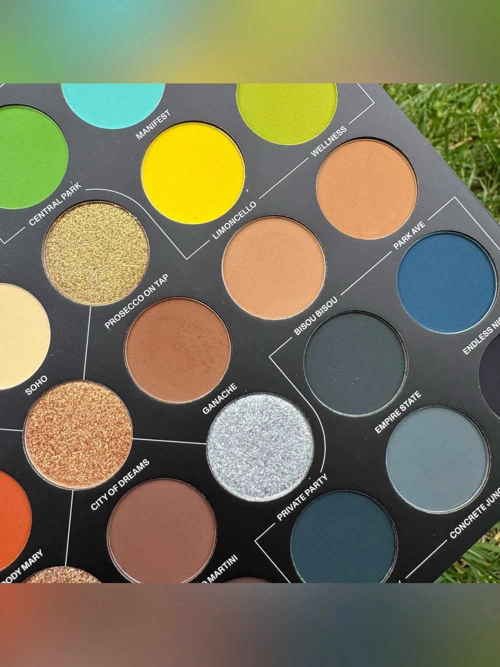 Morphe X Meredith Duxbury Colorful Rainbow Bright 35 Color Eyeshadow Pallete